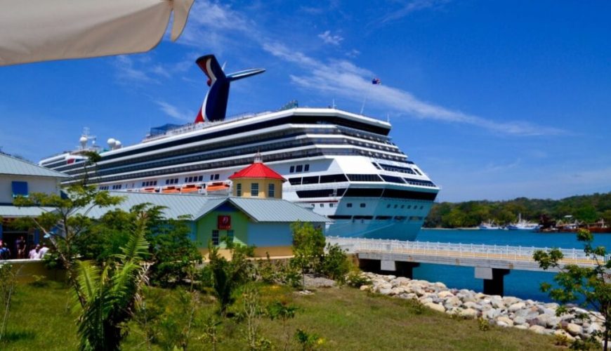 US Virgin Islands Tourism Commissioner calls for the return of cruise ships to the Caribbean