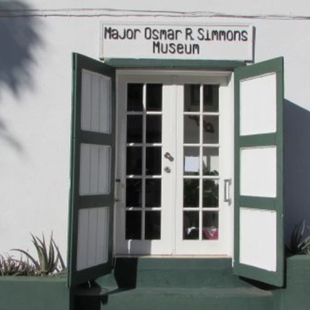 Major-Osmar-Simmons-museum-Saba.jpg
