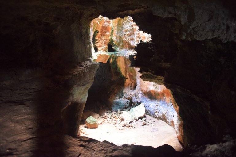 barbuda-indian-cave-opeining-768x512-1.jpg