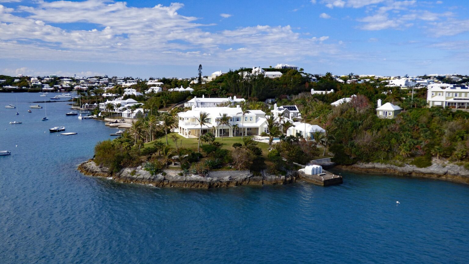 Bermuda Houses White Roofs: Embracing the Enchanting Architecture