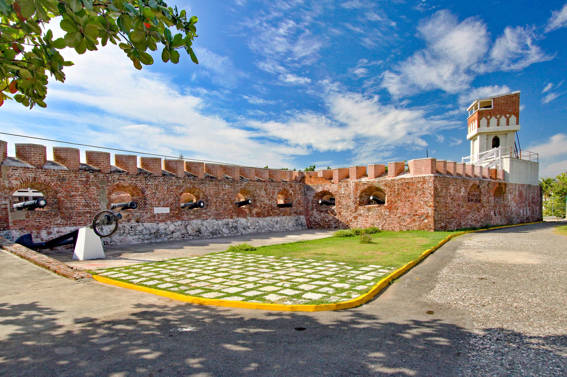 fort-charles-jamaica.jpg