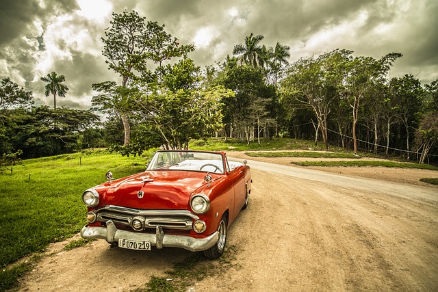 Enjoy 10 romantic experiences to travel to Cuba as a couple