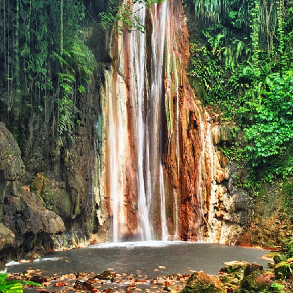 st-lucia-diamond-falls.jpg