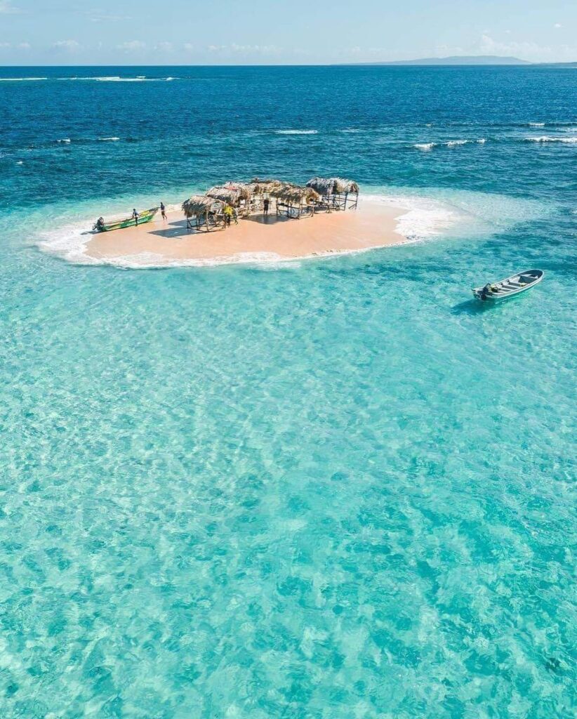 Trip Search Result 15 cayo arena 14