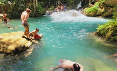Dunn’s River Falls & River Tubing Tour