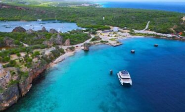 Sightseeing & Snorkel Trip on a Catamaran Yacht - All-Inclusive